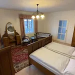 Linden Pensjonat 3*