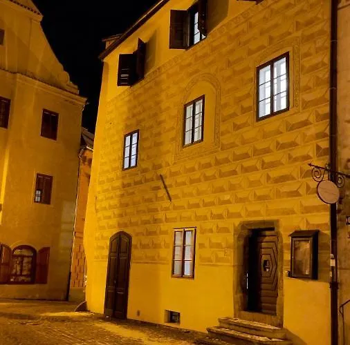 Linden Český Krumlov